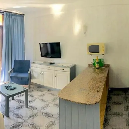 Ferienwohnung Fur 4 Personen Ca 50 Qm In Costa Adeje, Teneriffa Westkuste Von Teneriffa - B63148